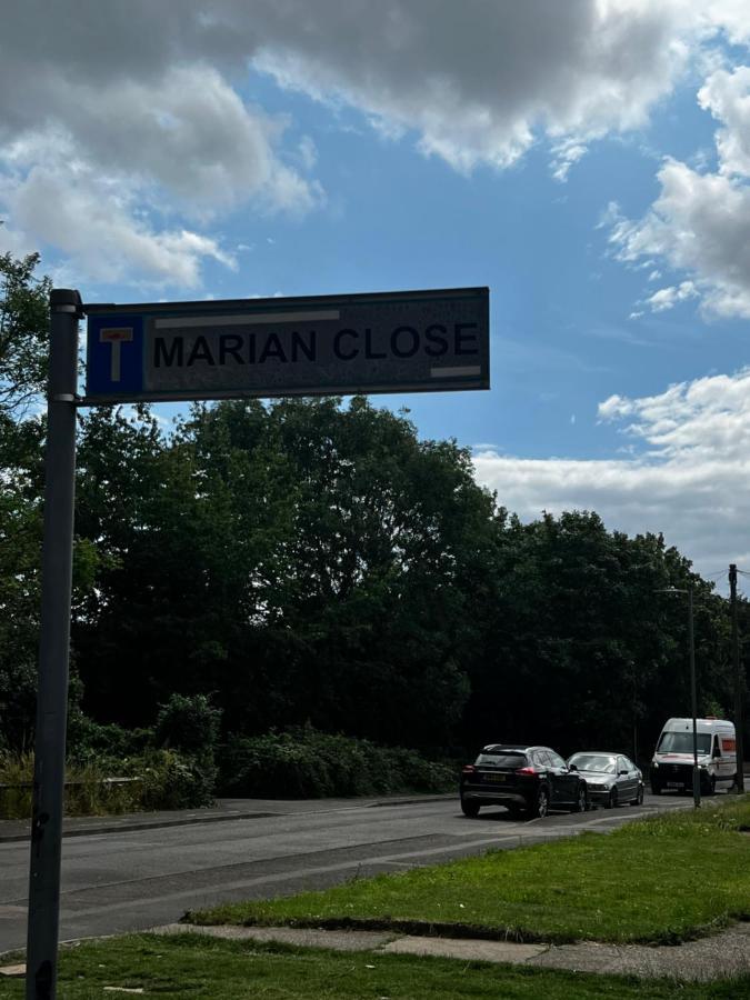 Good Priced Single Rooms In Hayes Northolt (Greater London) Exterior foto